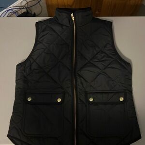 Women’s medium J. Crew vest. Great condition, worn only a few times.